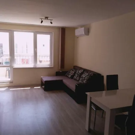 Apartament Sunny 1 *
